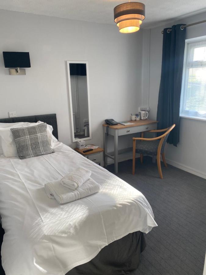 Bells Hotel 콜퍼드 외부 사진