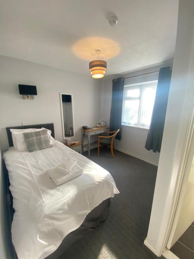 Bells Hotel 콜퍼드 외부 사진