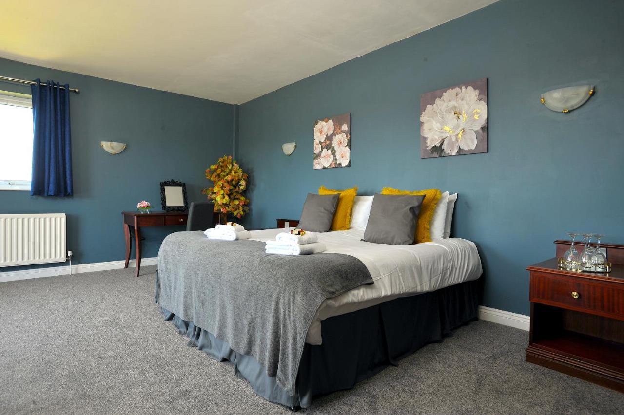 Bells Hotel 콜퍼드 외부 사진
