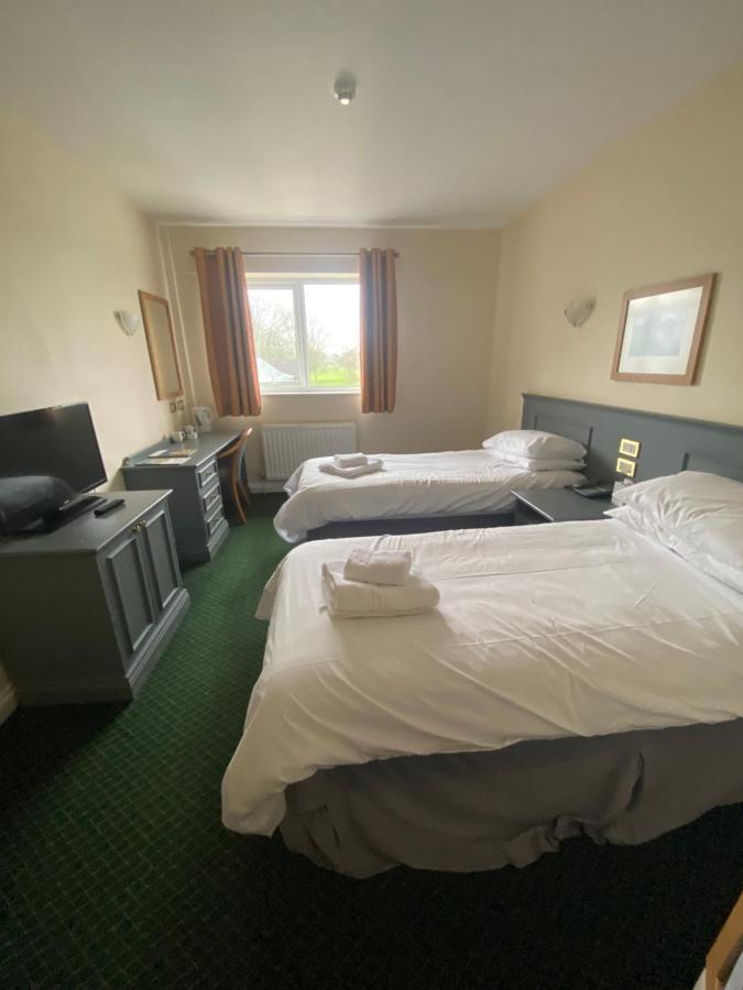 Bells Hotel 콜퍼드 외부 사진